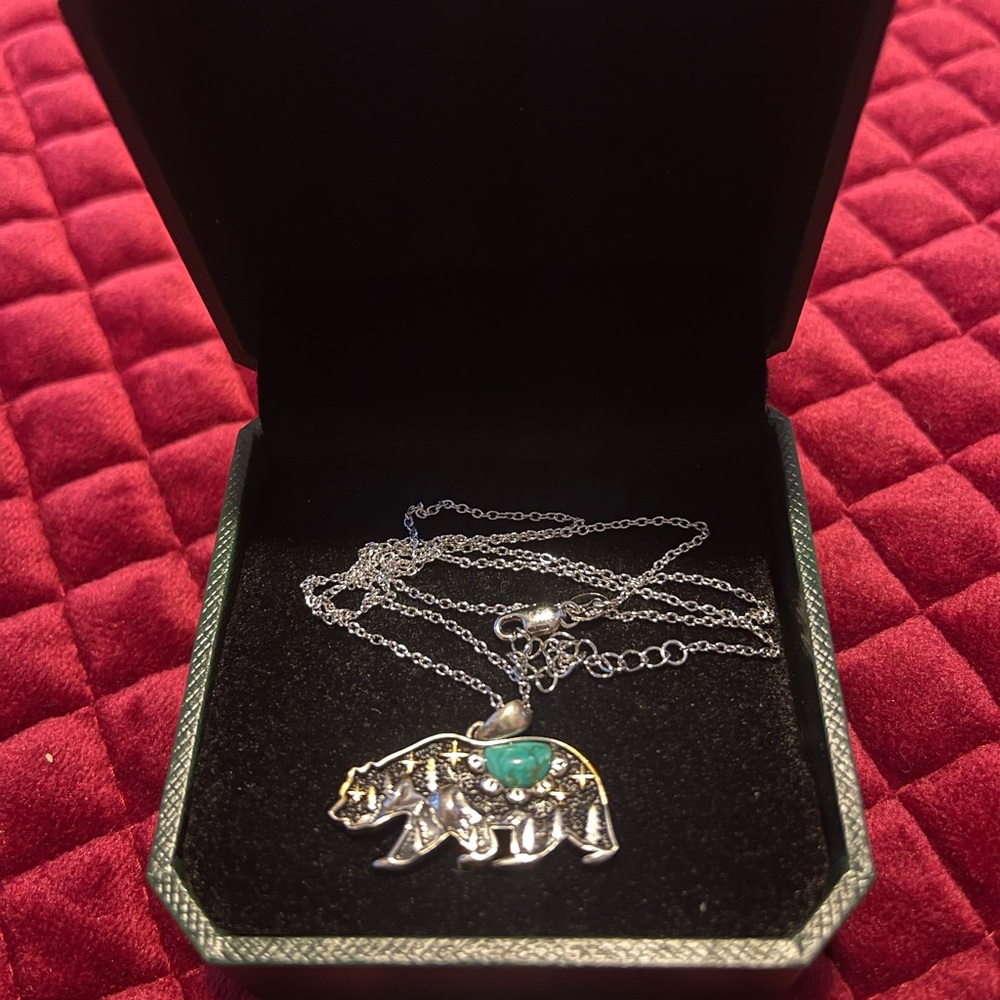 Bethza Jewelry necklace